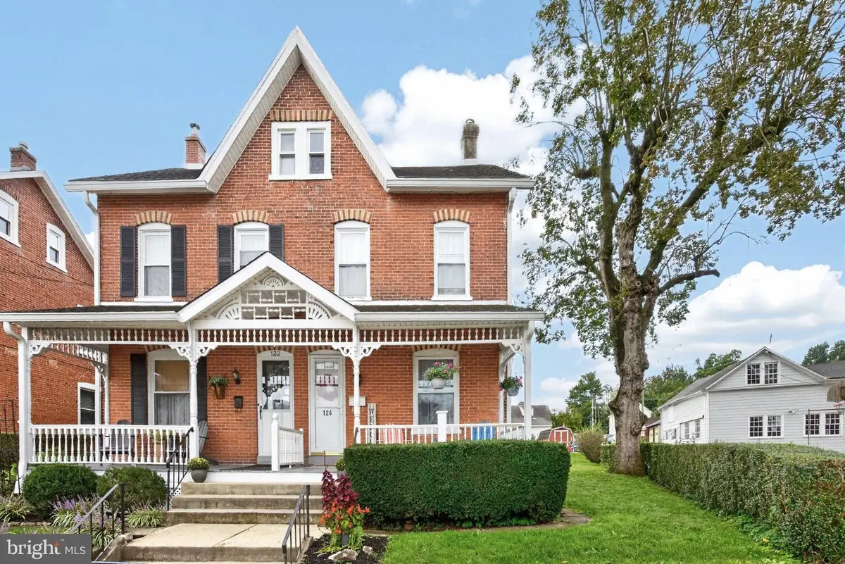 124 Webster Ave, Downingtown, PA 19335 - #1
