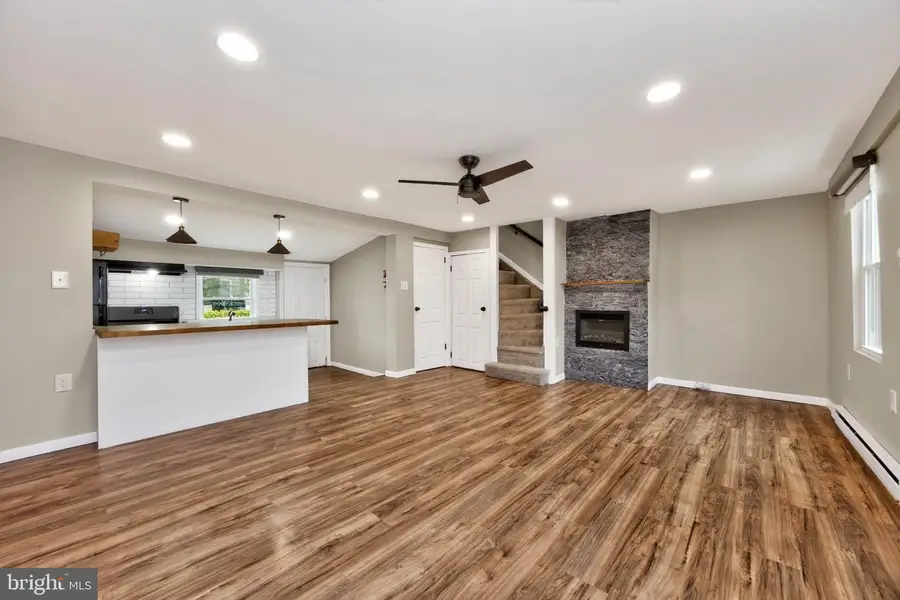 122 North St, Phoenixville, PA 19460 - #3