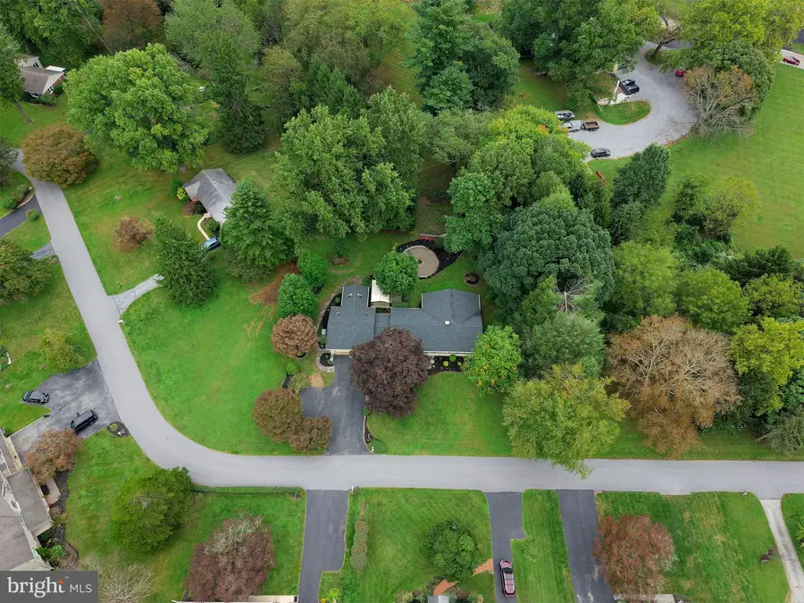 505 Darlington Dr, West Chester, PA 19382 - #3