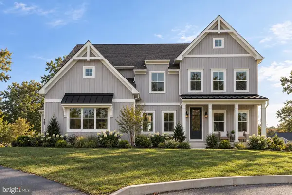 925 Marina Ct, WEST CHESTER, PA 19382