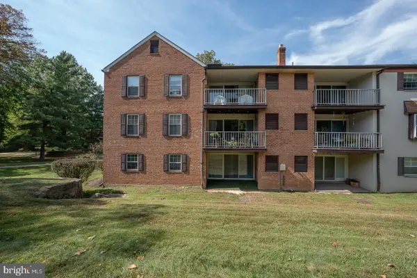 71 Drummers Ln, WAYNE, PA 19087