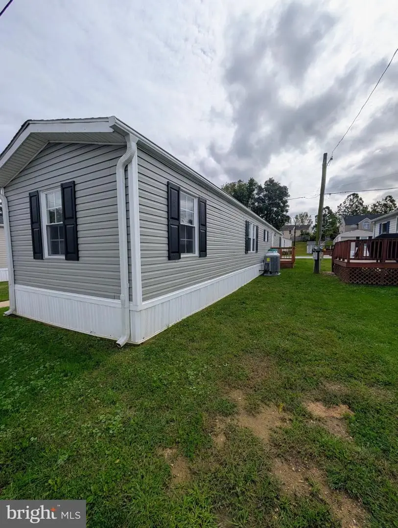 9 Fleming Dr, Coatesville, PA 19320 - #2