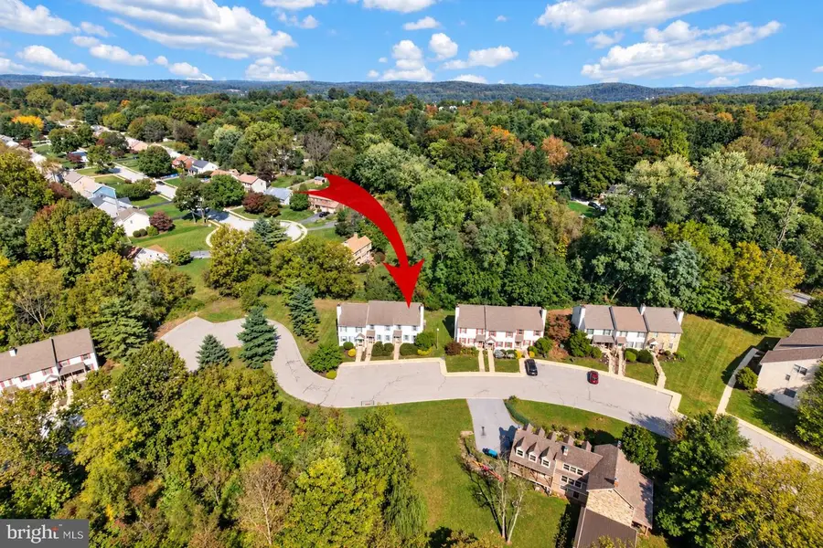 531 Pickering Station Dr, Chester Springs, PA 19425 - #3