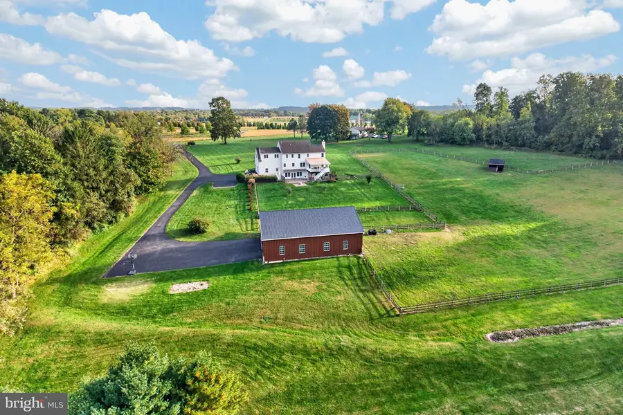 987 N Manor Rd, Honey Brook, PA 19344 - #3