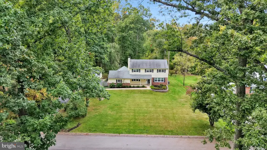 802 Irene Dr, West Chester, PA 19380 - #2
