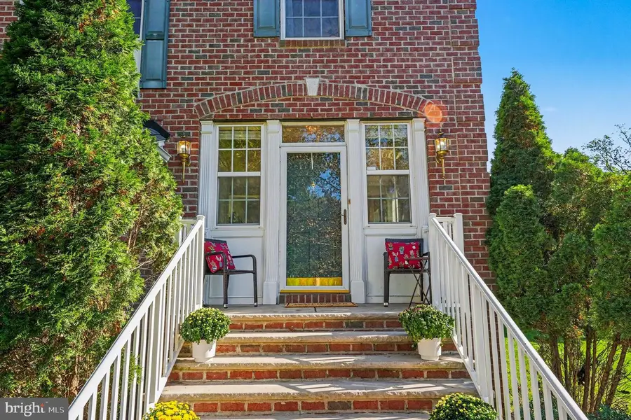 328 Dartmouth Rd, Chester Springs, PA 19425 - #2