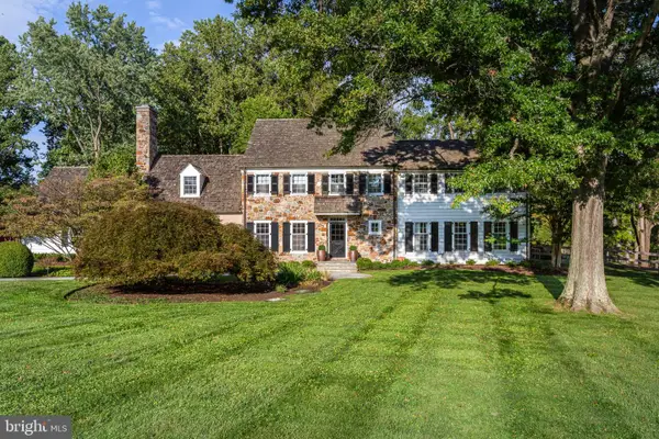 15 Rabbit Run Rd, MALVERN, PA 19355