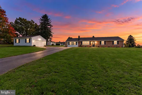 2 Keller Way, DOWNINGTOWN, PA 19335