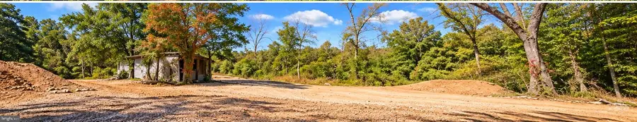 1209 Elbow Ln, Chester Springs, PA 19425 - #2