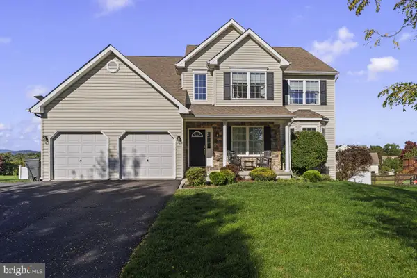 910 W Mill Creek Way, POTTSTOWN, PA 19465