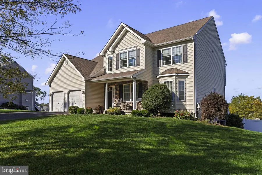 910 W Mill Creek Way, Pottstown, PA 19465 - #2