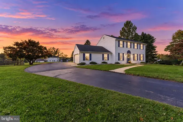 916 Thorne Dr, WEST CHESTER, PA 19382