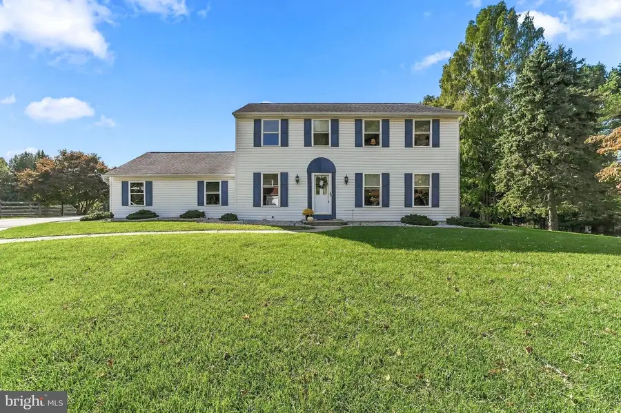 916 Thorne Dr, West Chester, PA 19382 - #2