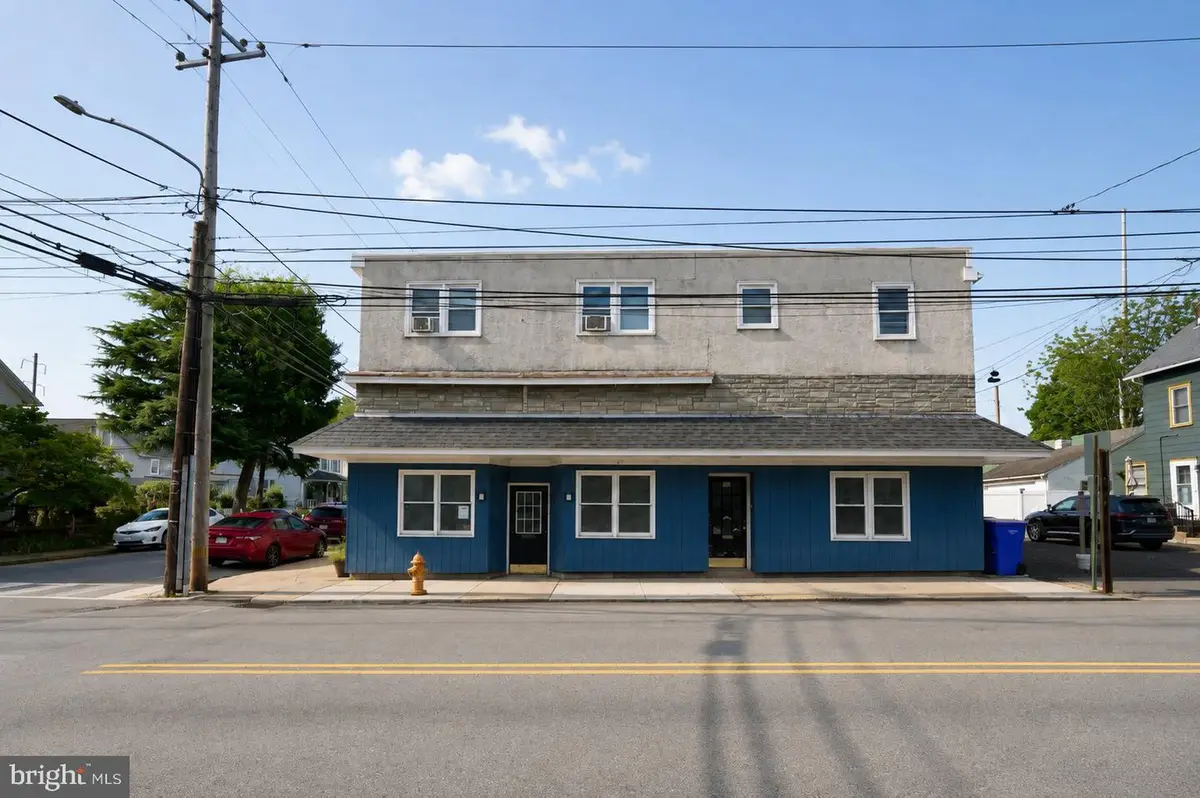 351 W 1st Ave, Parkesburg, PA 19365 - #1
