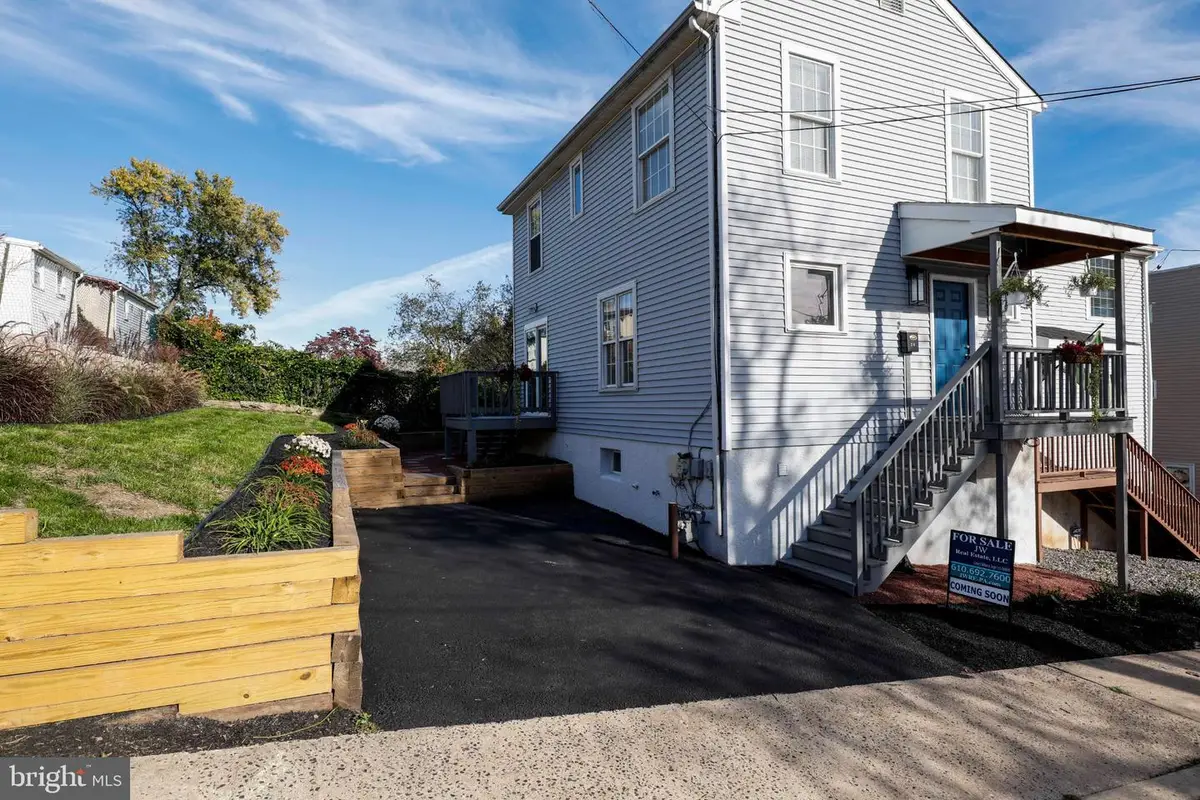 39 Dayton St, Phoenixville, PA 19460 - #1