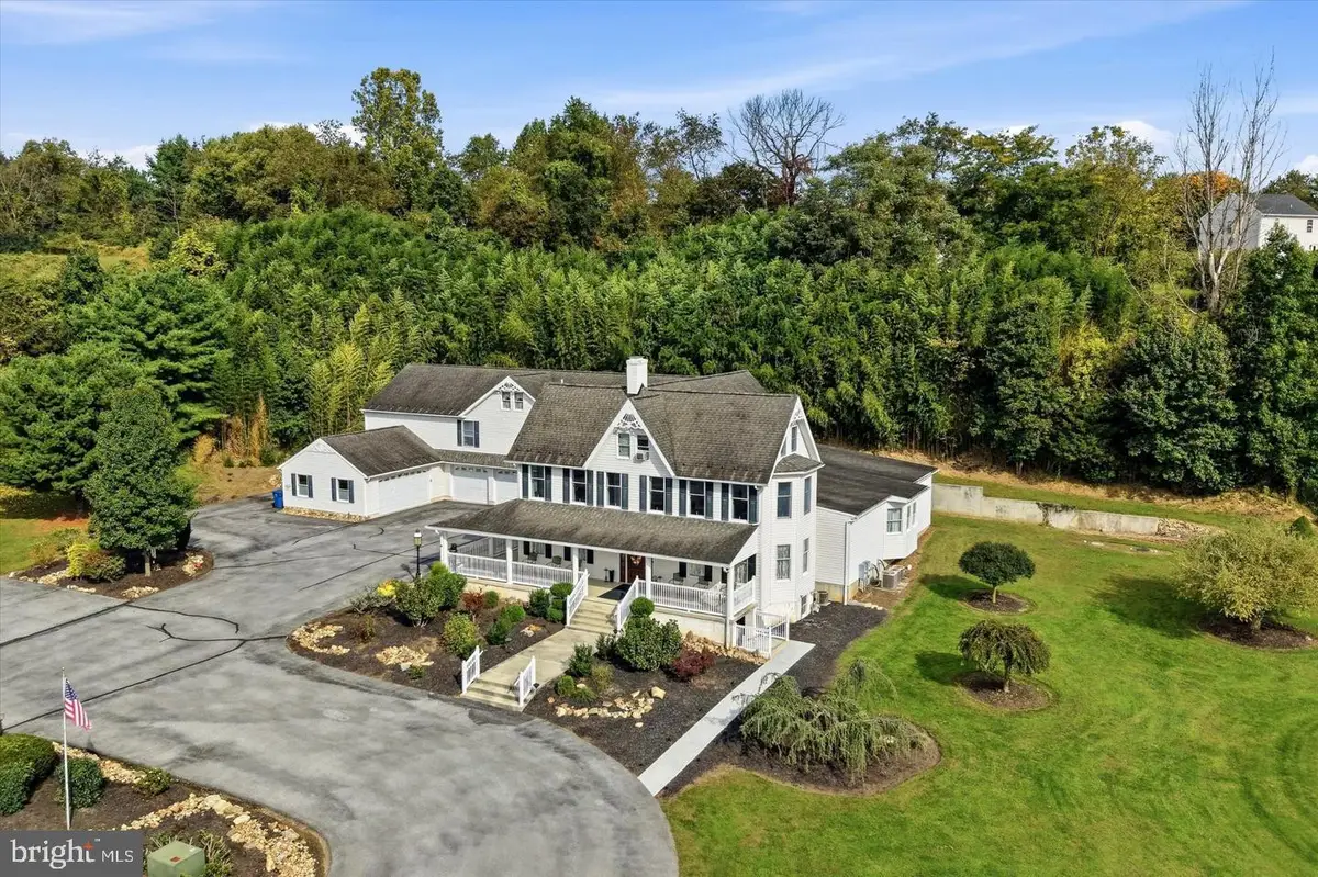 339 W Kings Hwy, Coatesville, PA 19320 - #1