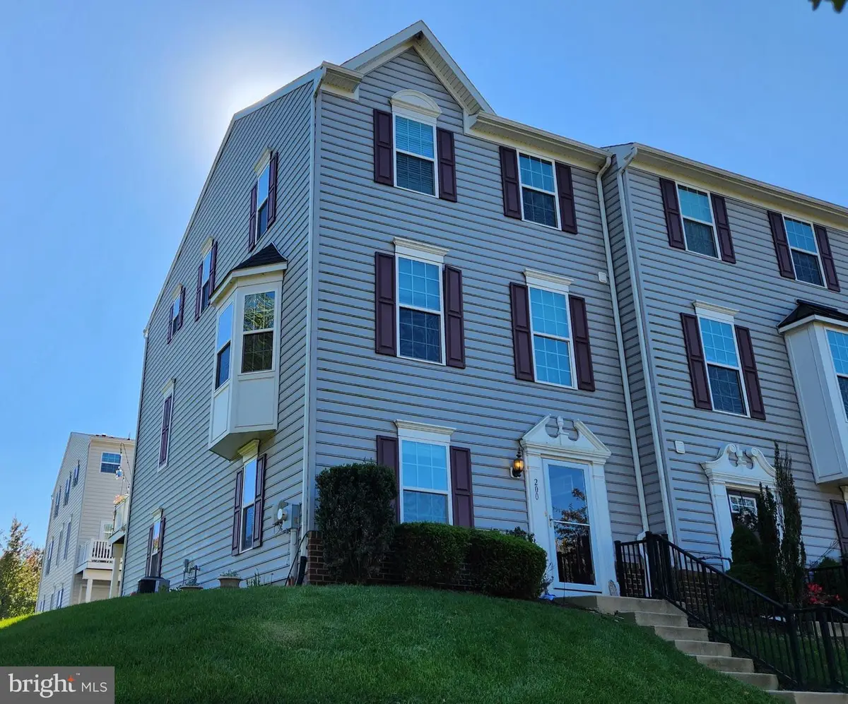 200 Ashburn Rd, Phoenixville, PA 19460 - #1