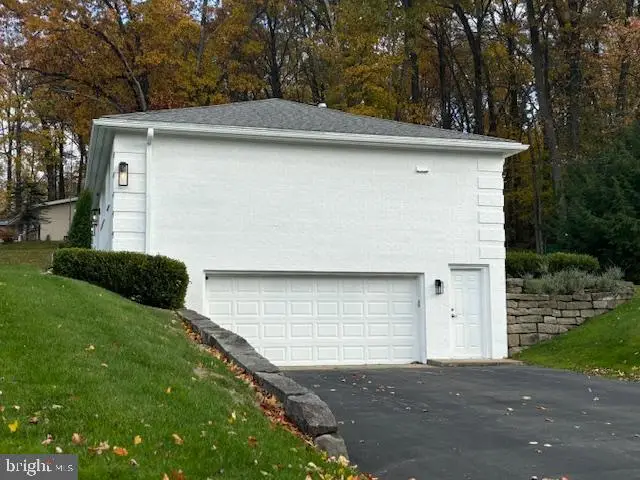 474 Jackson Park Dr, Meadville, PA 16335 - #2