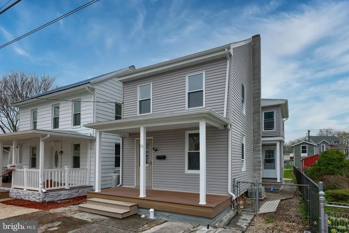 16 Juniata St, Middletown, PA 17057 - Image #1