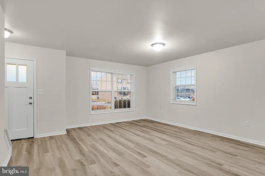 833 Gregs Dr, Harrisburg, PA 17111 - Image #3