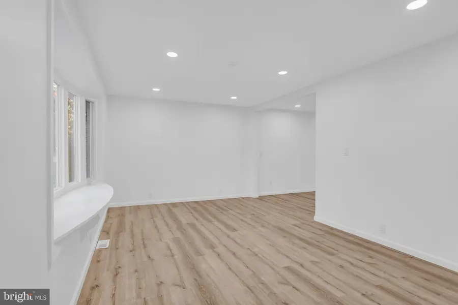 6470 Colchester Ave, Harrisburg, PA 17111 - Image #3