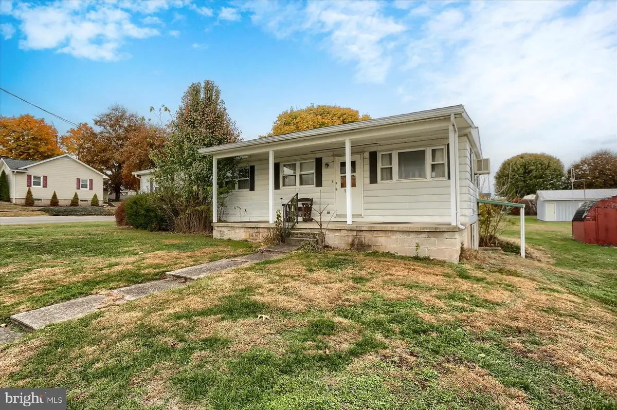 134 N Pine St, Pillow, PA 17080 - Image #1