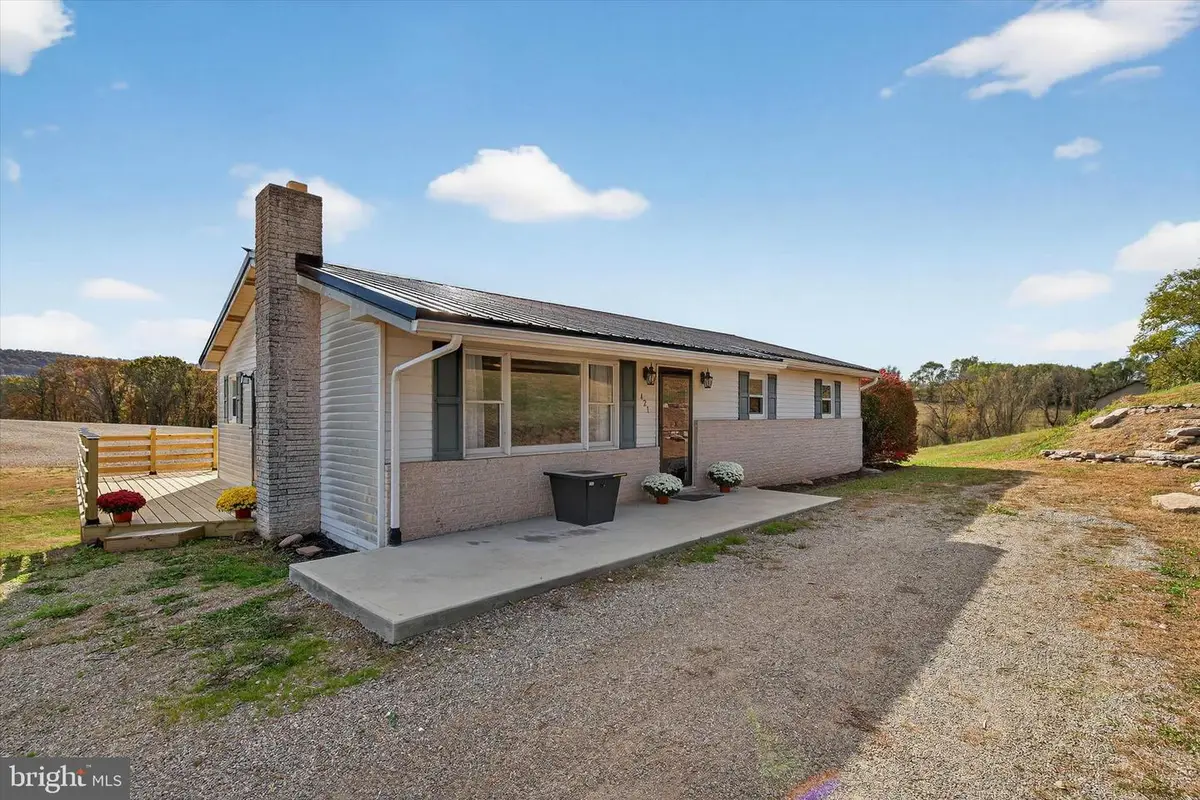 421 Million Dollar Rd, Halifax, PA 17032 - Image #1