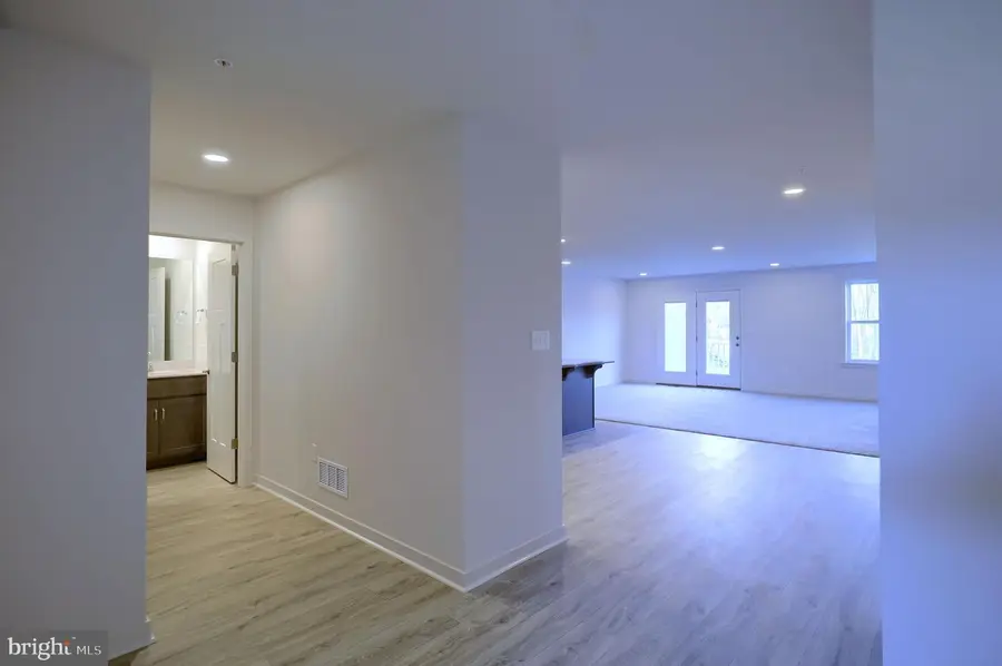 7262 White Oak Blvd, Harrisburg, PA 17112 - Image #2