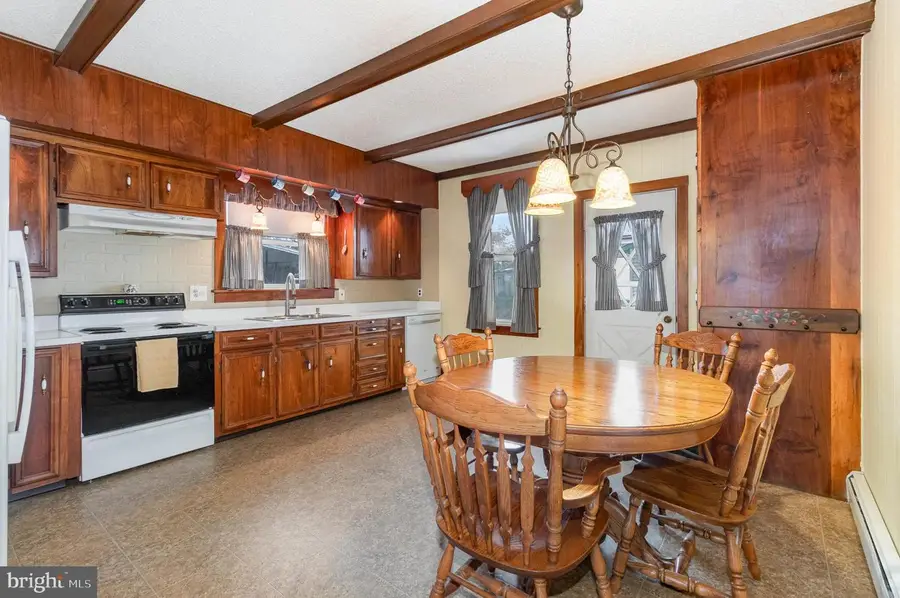 477 North St, Millersburg, PA 17061 - Image #2