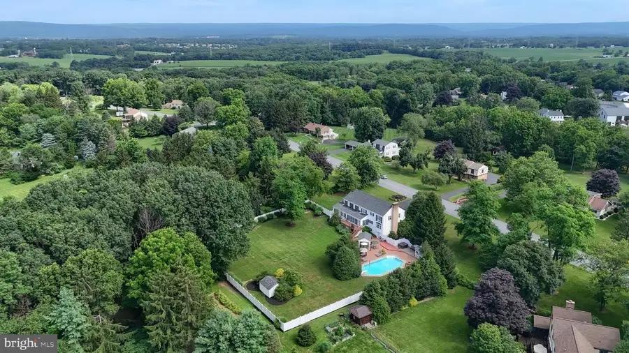 3 Banbury Rd, Hummelstown, PA 17036 - Image #2