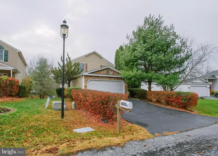 6065 Regent Dr, Harrisburg, PA 17112 - Image #2