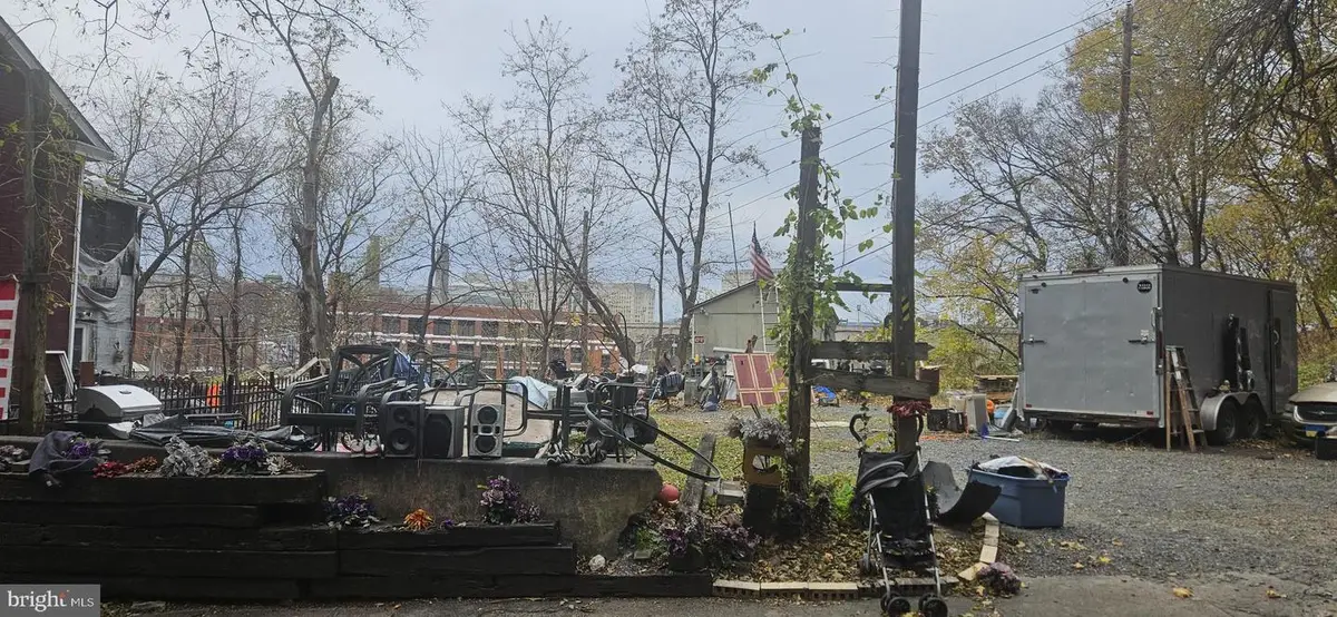 1138 Jonestown Rd, Harrisburg, PA 17103 - Image #1