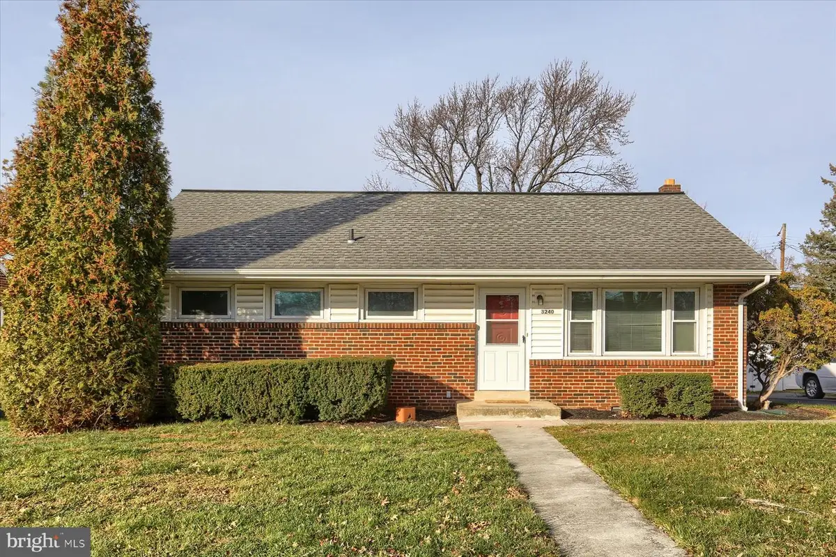 3240 Cloverfield Rd, Harrisburg, PA 17109 - Image #1