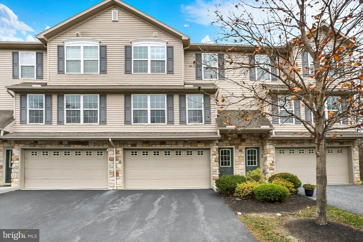 9089 Joyce Ln, Hummelstown, PA 17036 - Image #1