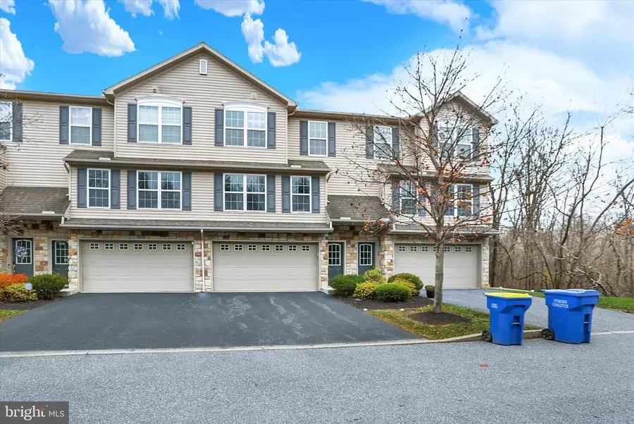 9089 Joyce Ln, Hummelstown, PA 17036 - Image #3