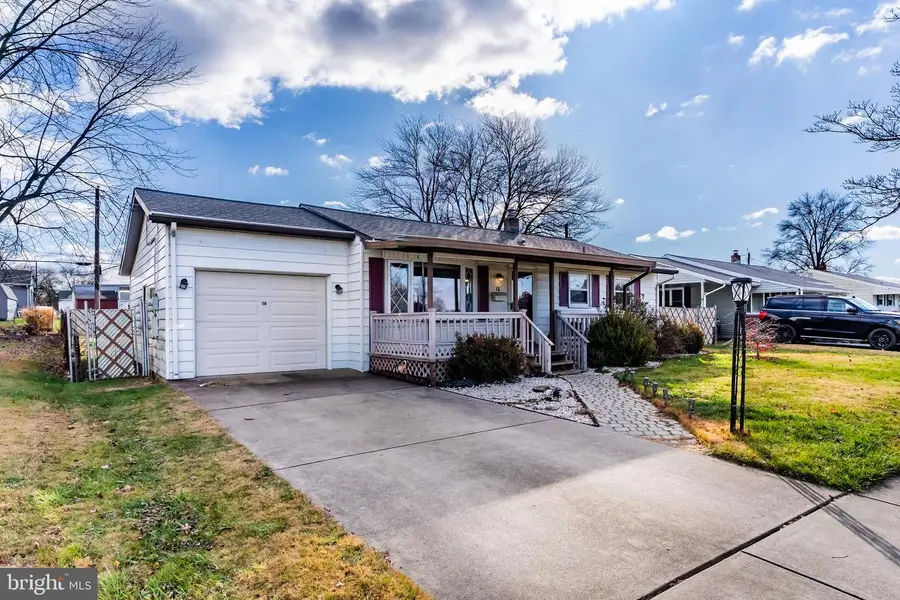 16 Nissley Dr, Middletown, PA 17057 - Image #2