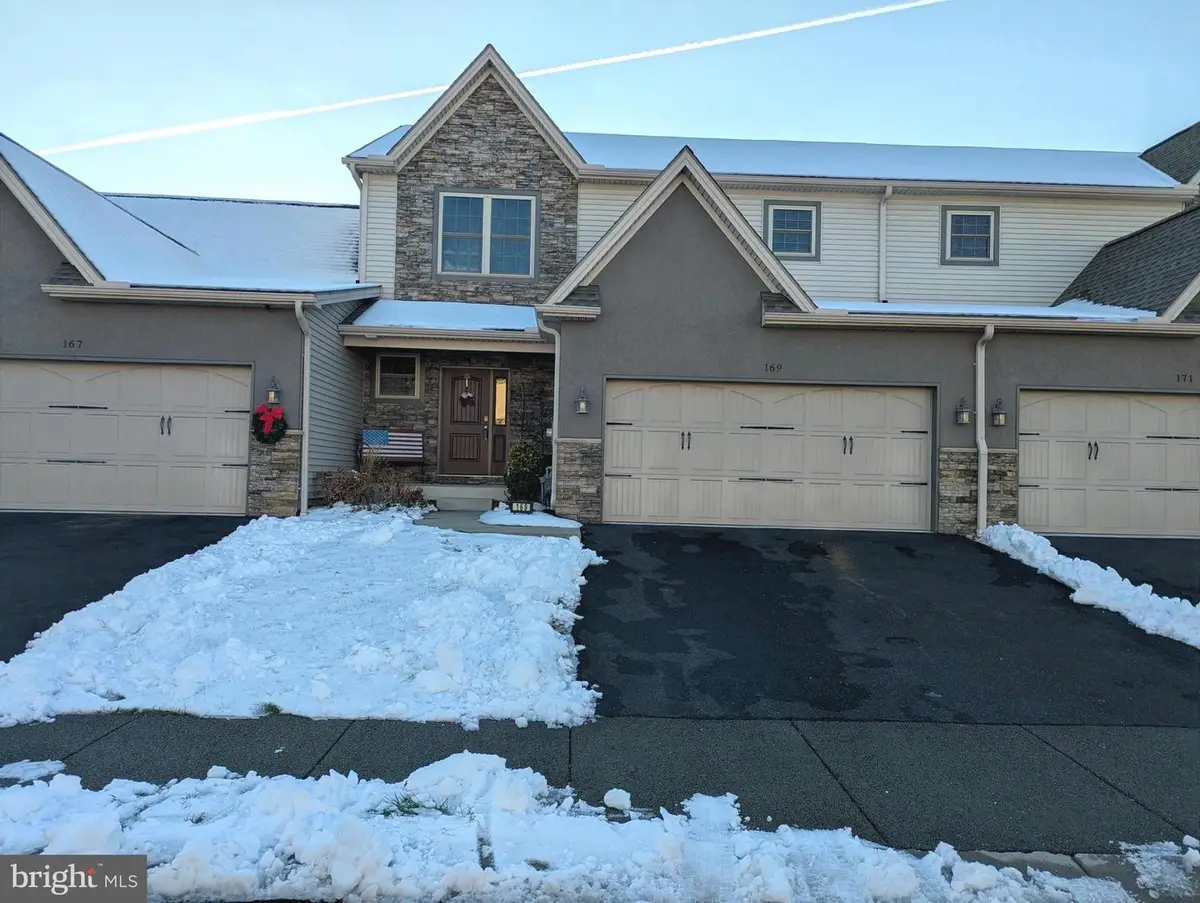 169 Lexington Ct, Harrisburg, PA 17112 - Image #1