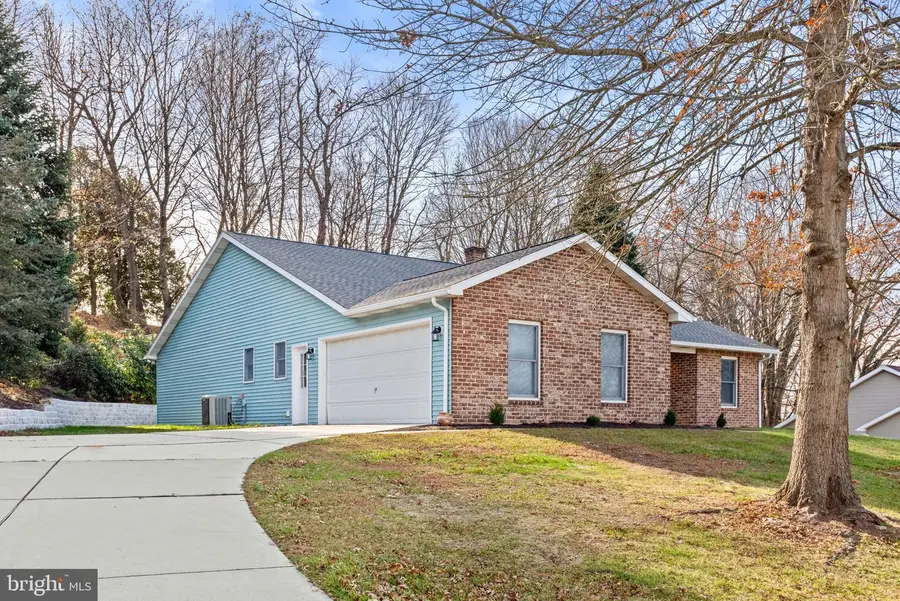 451 Boyer St, Halifax, PA 17032 - Image #3