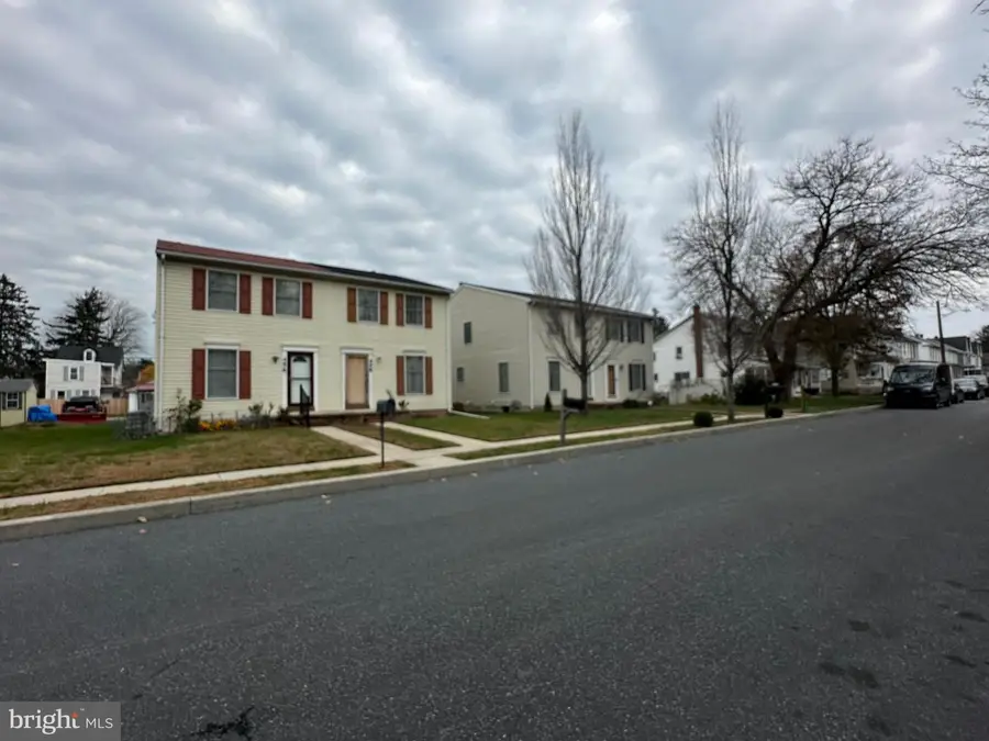 458 Elizabeth St, Highspire, PA 17034 - Image #2