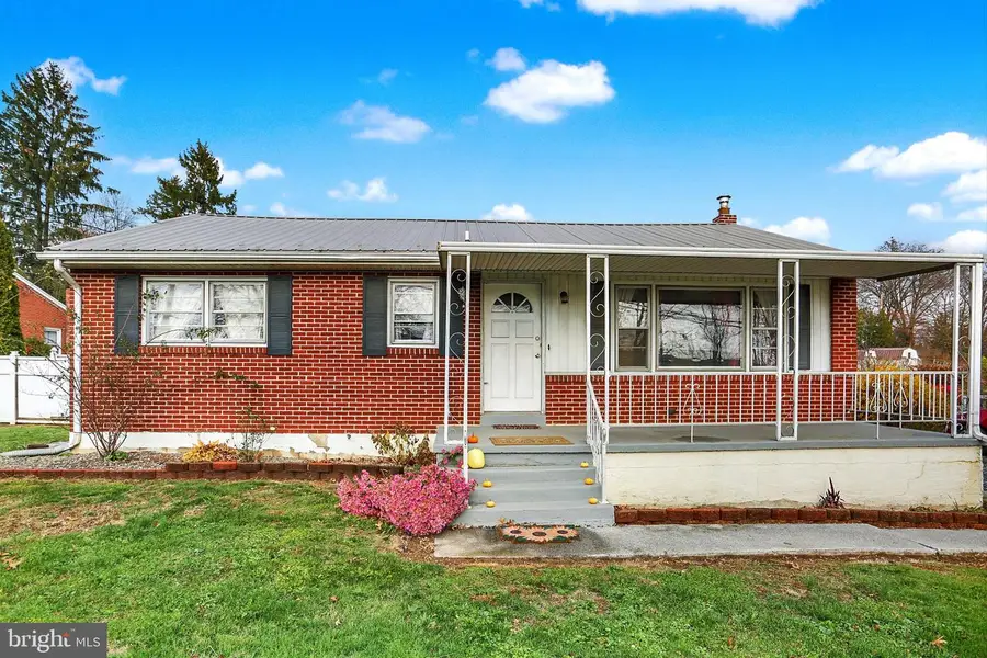 2588 Spring Garden Dr, Middletown, PA 17057 - Image #2