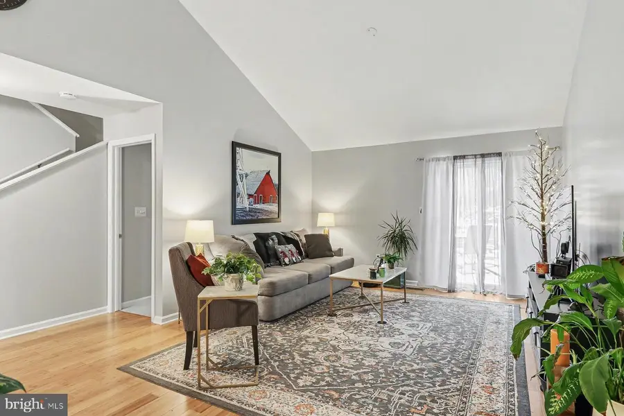 2704 Gateway Ct, Harrisburg, PA 17110 - Image #2