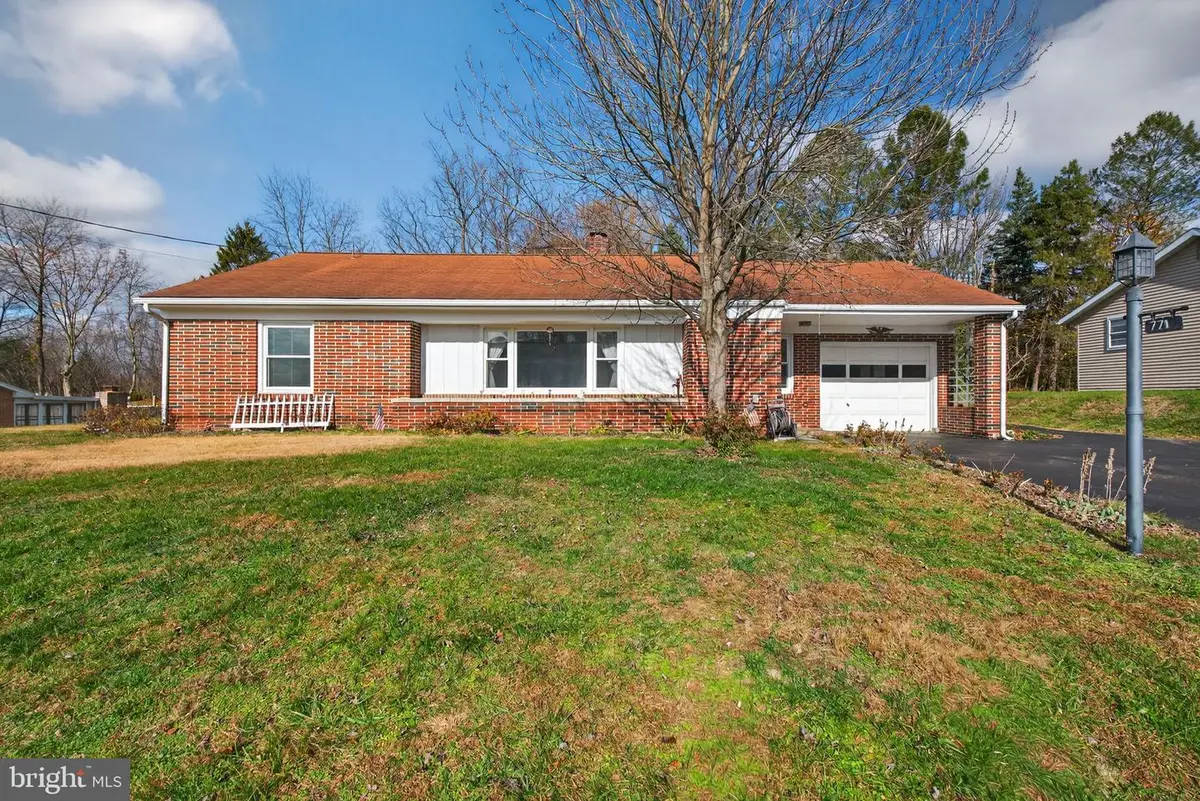 7710 Valleyview Ave, Harrisburg, PA 17112 - Image #1