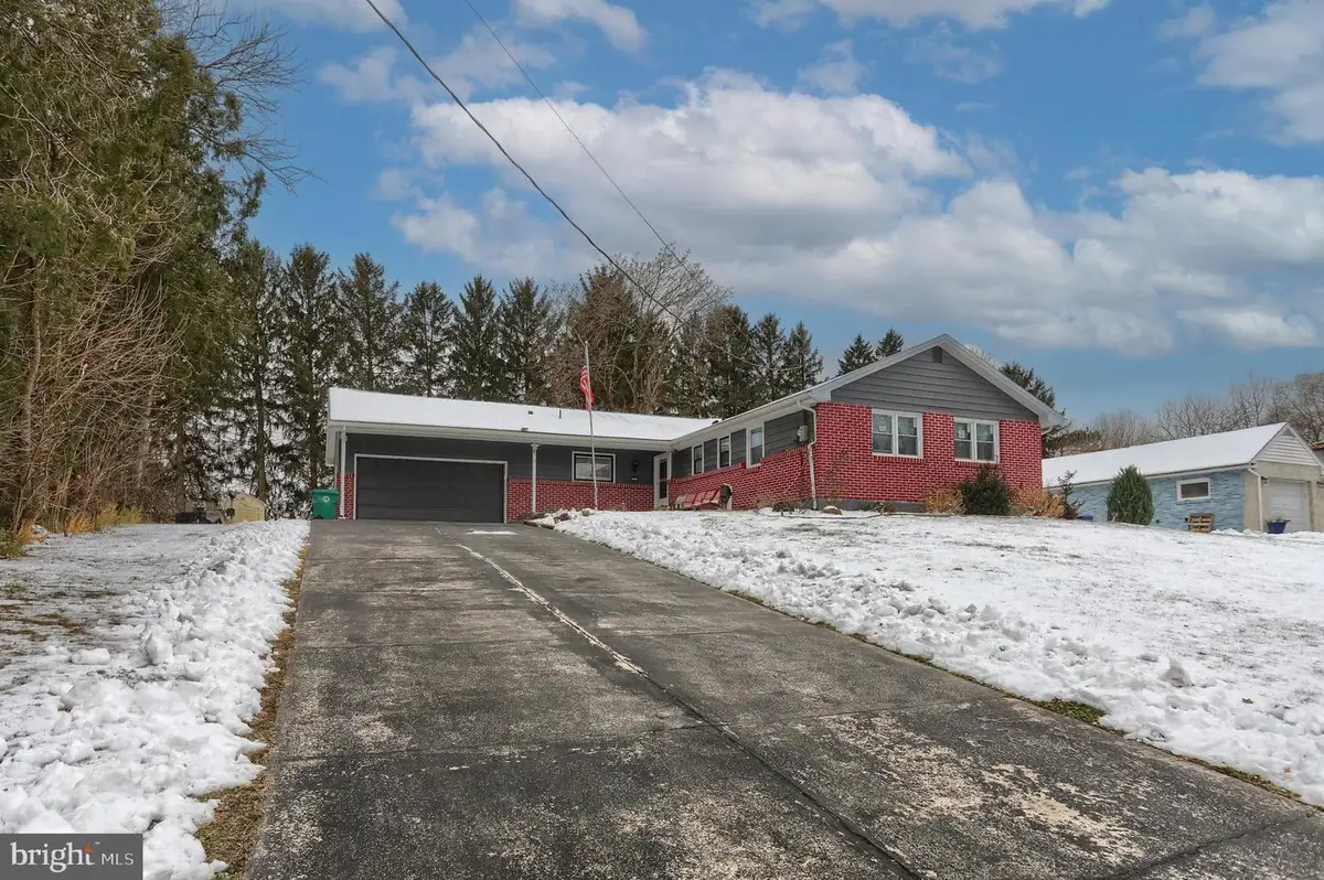 6625 Jordan Dr, Harrisburg, PA 17111 - Image #1