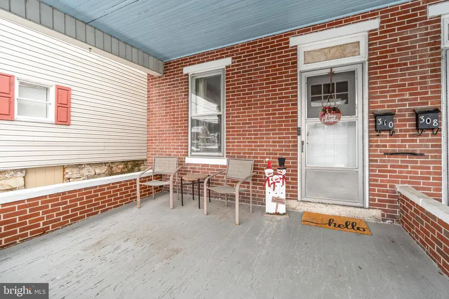 310 S Market St, Millersburg, PA 17061 - Image #2
