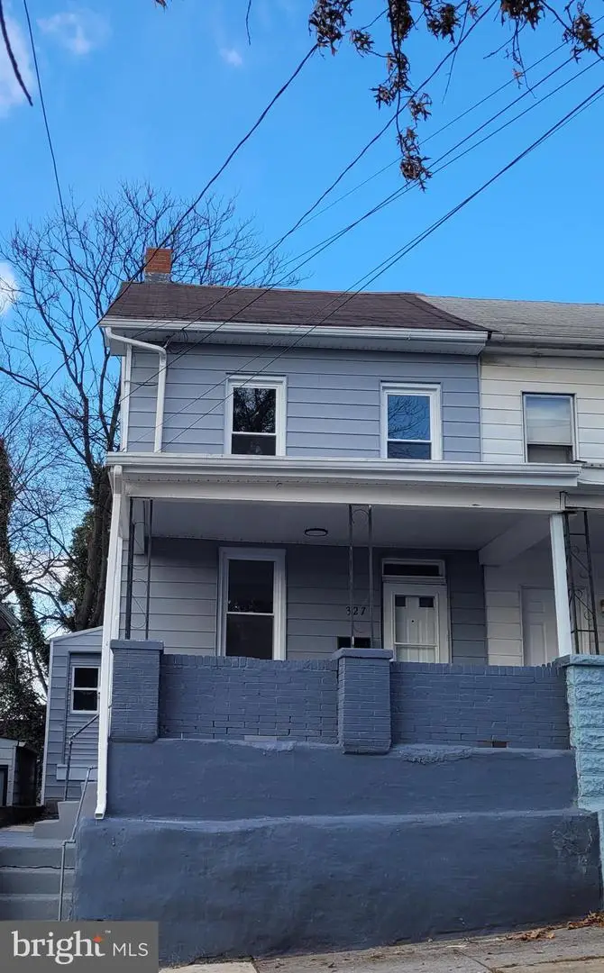 327 Lincoln St, Steelton, PA 17113 - #1