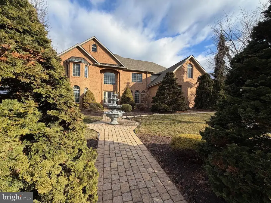 6254 Bridle Ct, Harrisburg, PA 17111 - Image #2