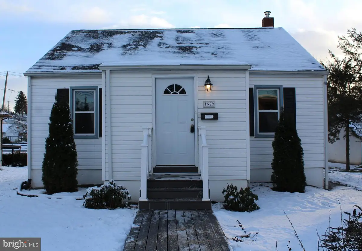 4529 Devonshire Rd, Harrisburg, PA 17109 - Image #1