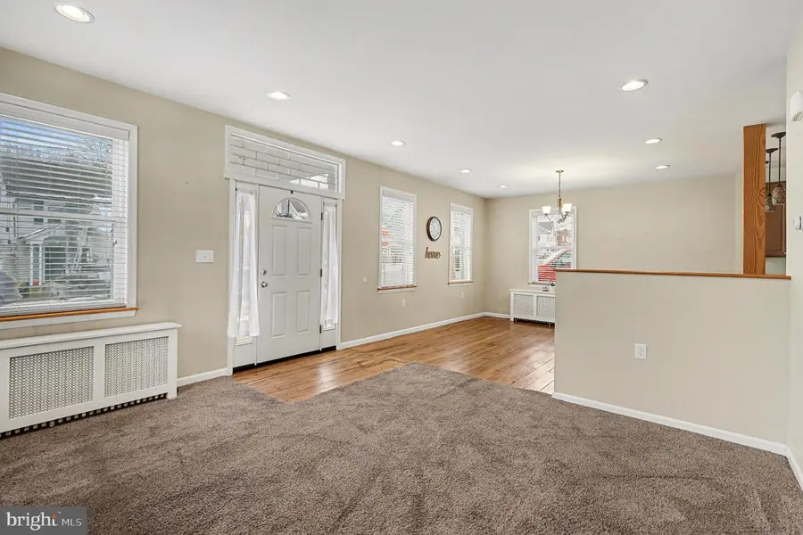 126 E Market St, Pillow, PA 17080 - Image #2