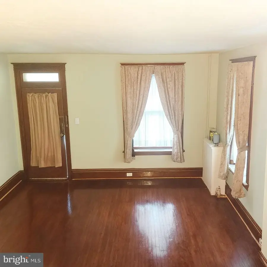 1007 Melrose St, Harrisburg, PA 17104 - Image #2