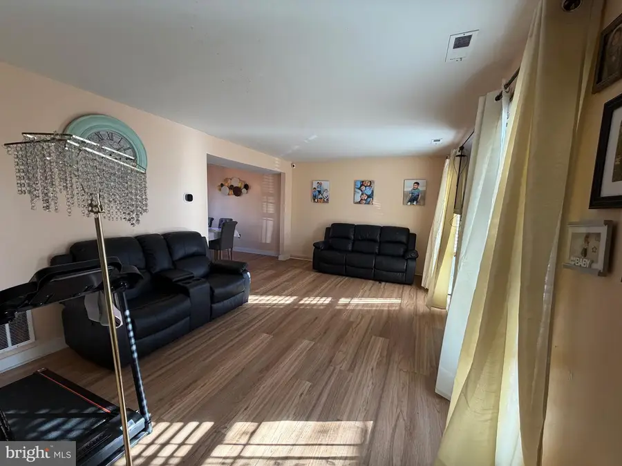 6490 Heatherfield Way, Harrisburg, PA 17112 - Image #2